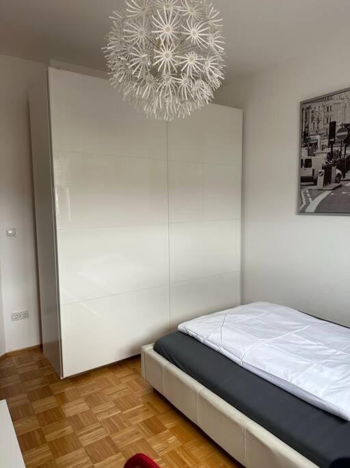 Freundliche Wohnung Naehe Weinstrasse Fuer 5 Personen Wagna Kültér fotó